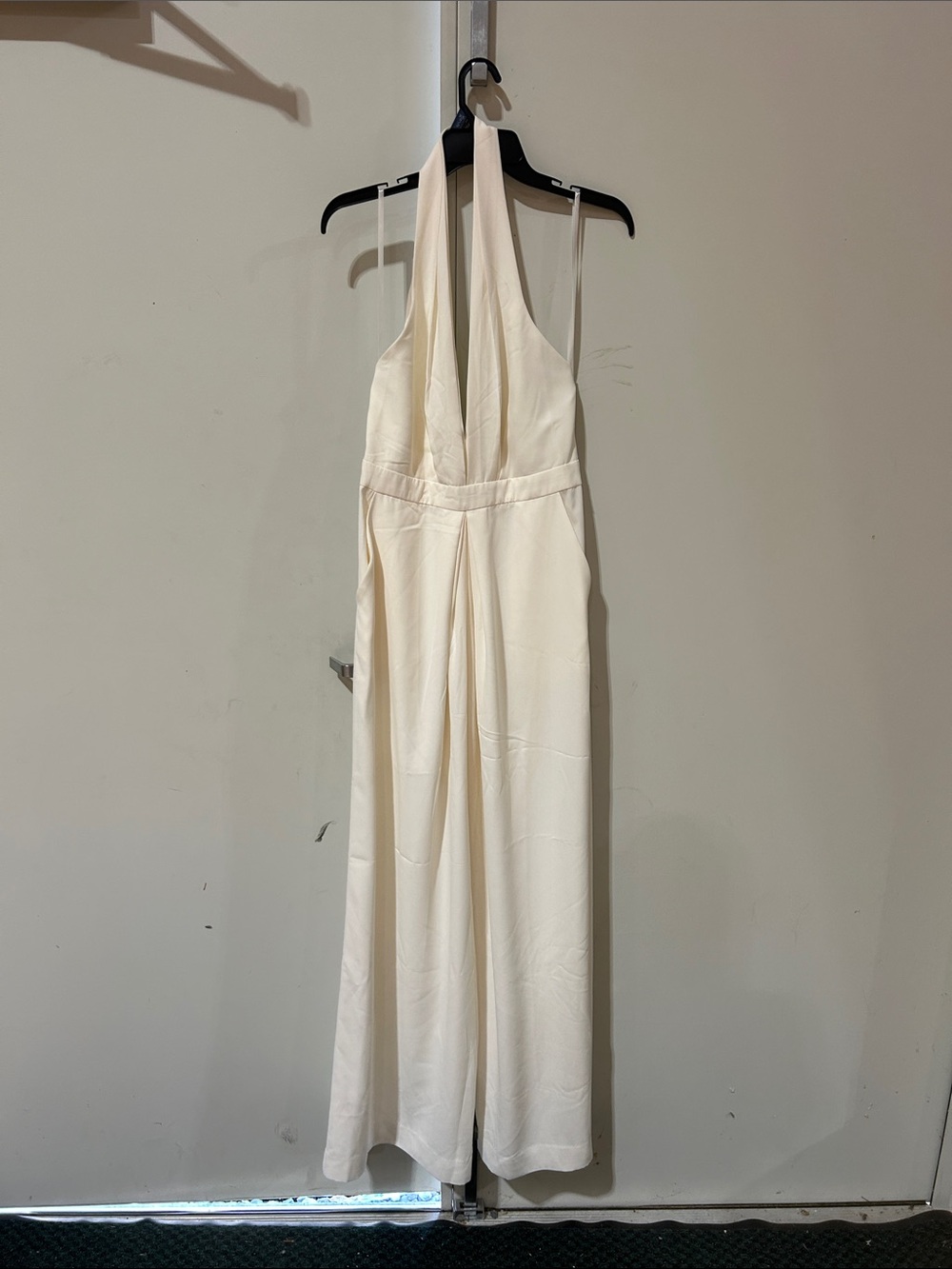Jill Stuart Cream Backless Halter Wide-Leg Jumpsuit